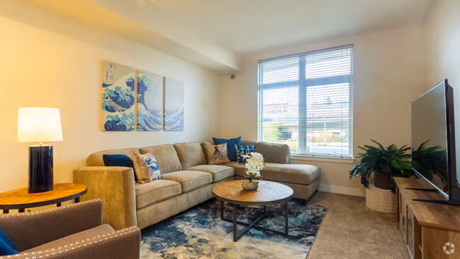 1 Bed 1 Bath + Den 355 floor plan
